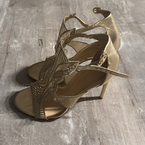 Imagine Vince Camuto Rashi heeled sandal - Picture 11 of 13